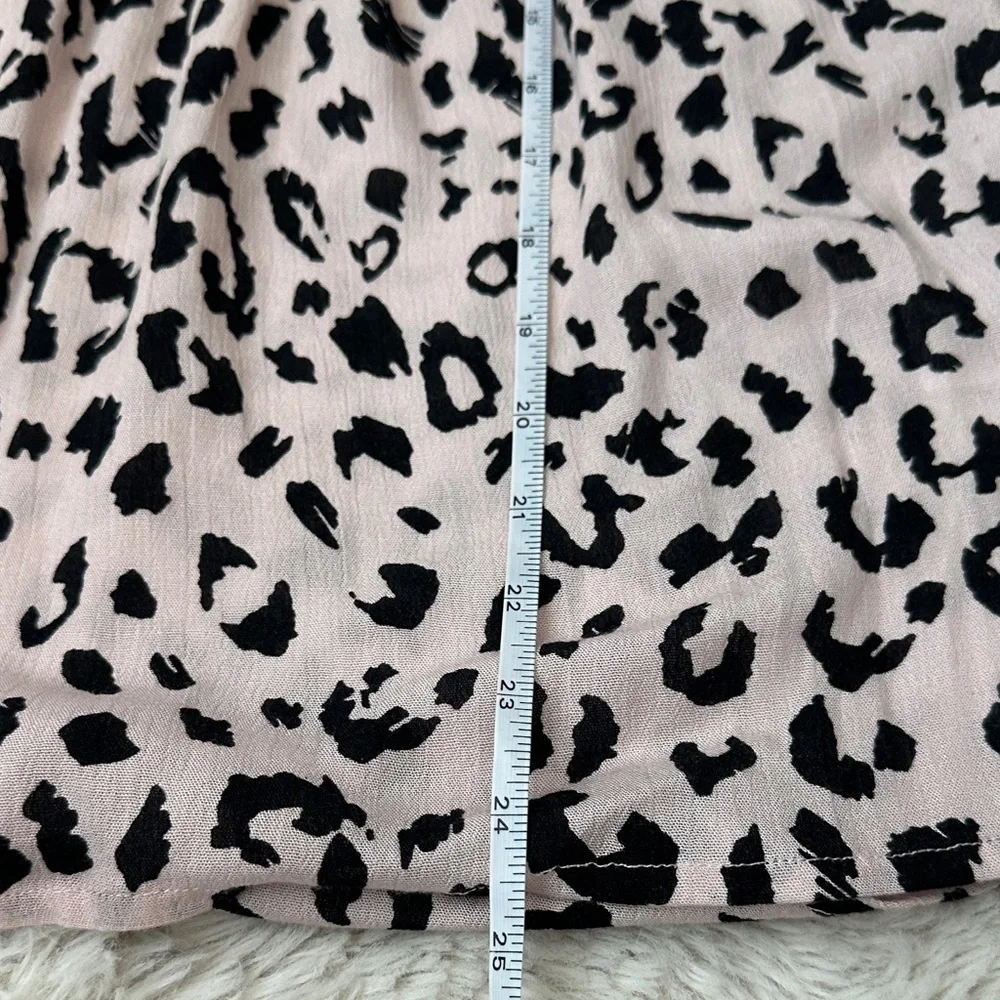 Savannah Jane Boho S Pink leopard embroidered floral Women’s Top - Picture 9 of 10